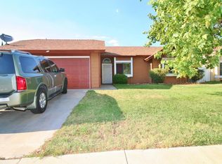 2047 Moonlight Ct, Palmdale, CA 93550