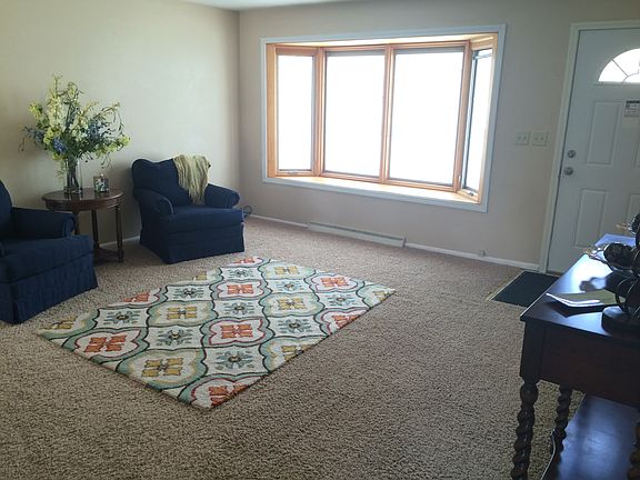 Large bay window 