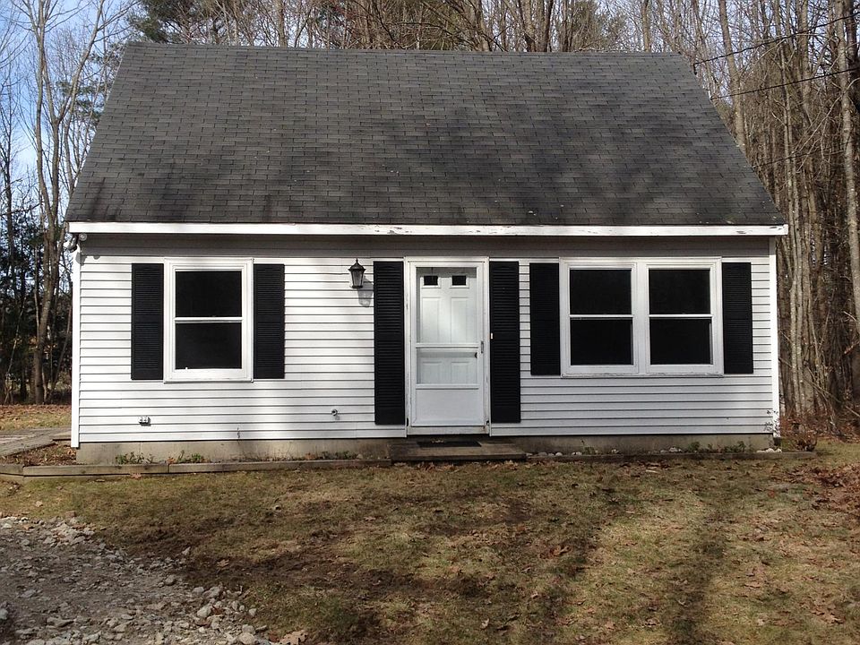 1st image of 39 Tall Pines Dr