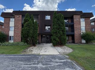 9130 140th St #2NE, Orland Park, IL 60462