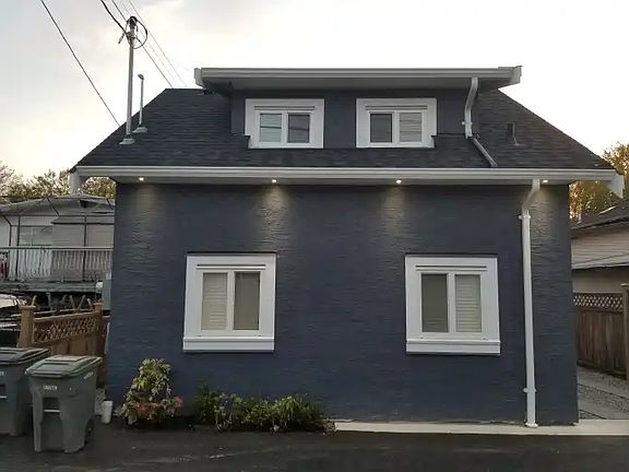 3rd image of 5414 Sherbrooke St #1A