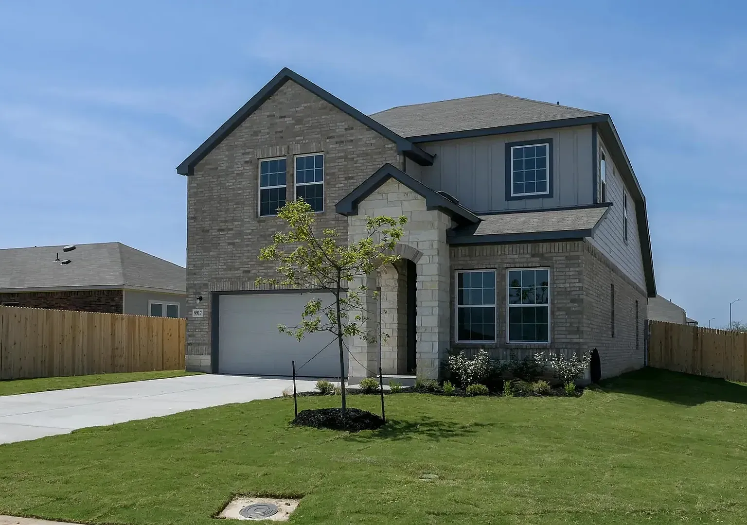Spacious 4-Bedroom Home with Modern Upgrades & Resort-Style Community Amenities! — Photo 2