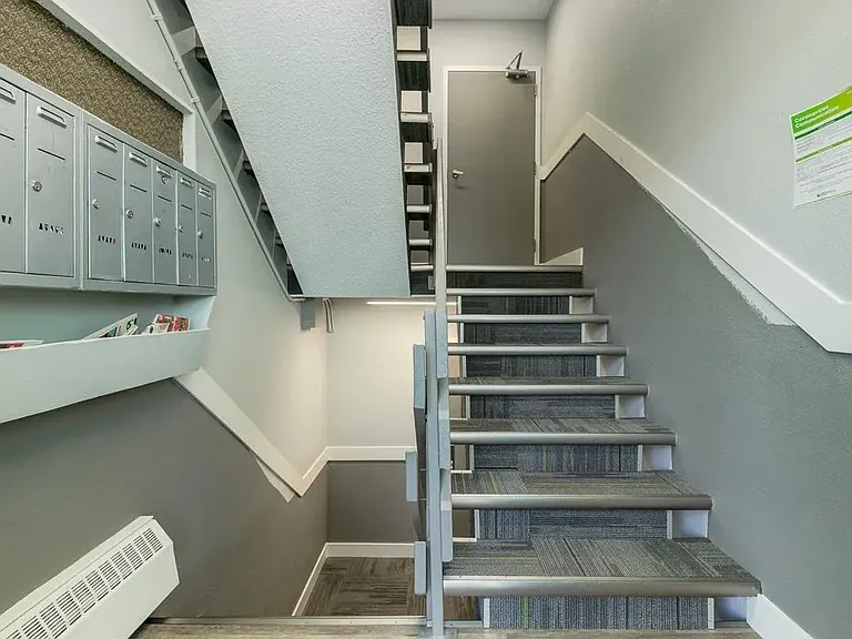 363 Northview Rd — Photo 16
