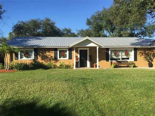 8823 Oak St, Riverview, FL 33578