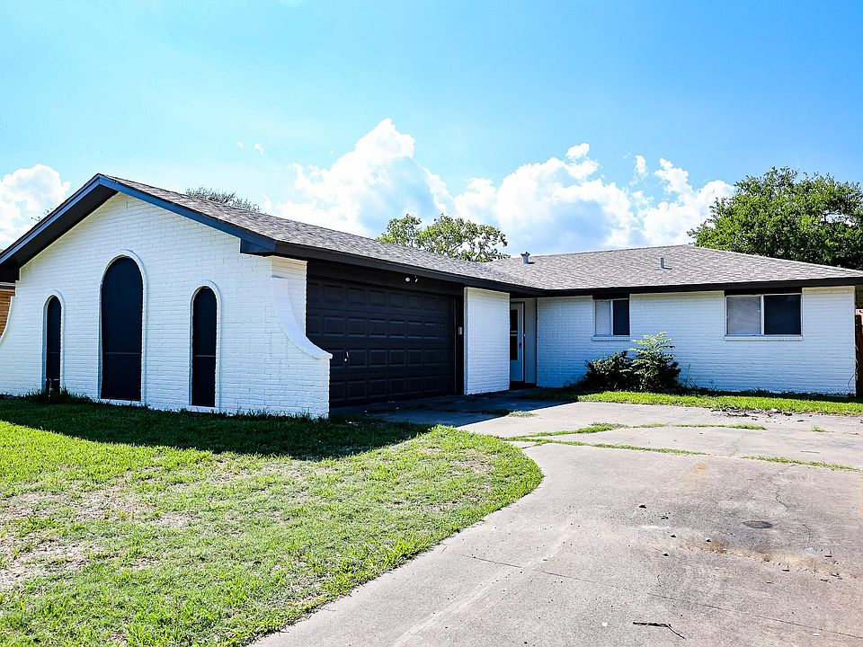 1st image of 1929 Tara Dr