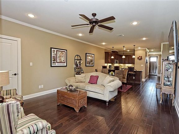 2nd image of 3208 Casita Ct Unit 324