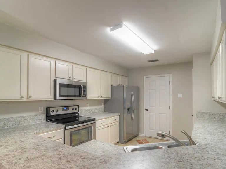3645 Morning Meadow Ln — Photo 5