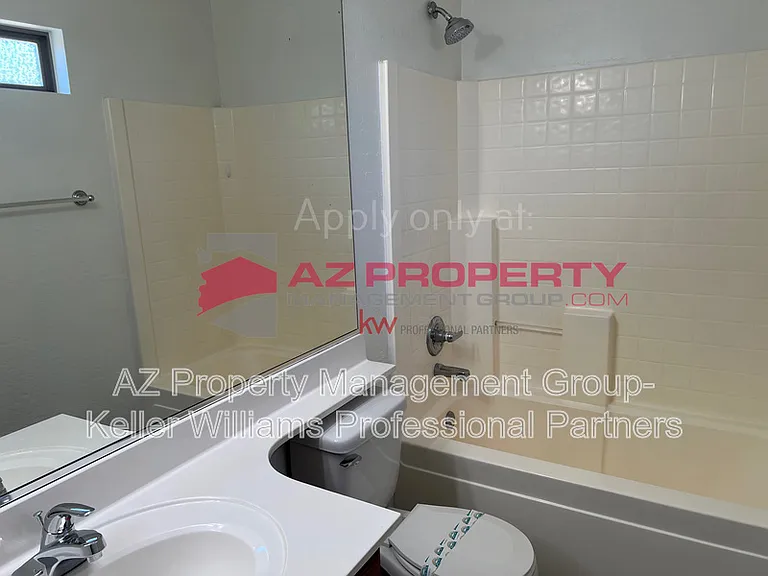 13733 W Berridge Ln — Photo 11