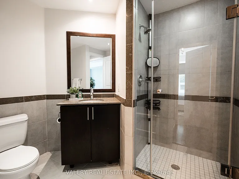 1055 Southdown Rd #201 — Photo 19
