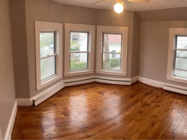 31 Taylor St #2, Gloucester, MA 01930