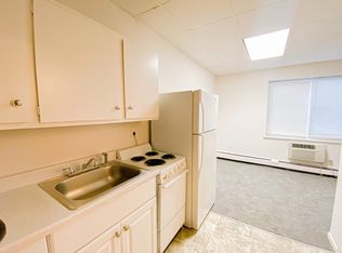 636 Prospect Ave #LL9, Hartford, CT 06105