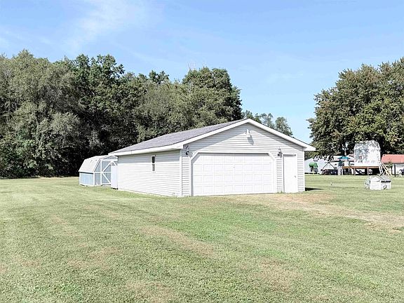 5th image of 27701 Jackson Rd