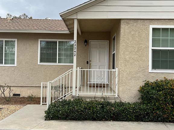 2nd image of 22242 Dolorosa St