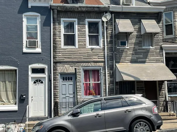 1135 Buttonwood St, Reading, PA 19604