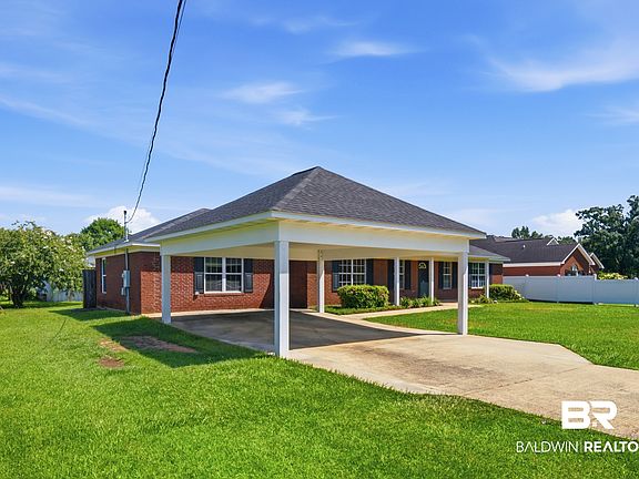 4th image of 15747 Dogwood Rd