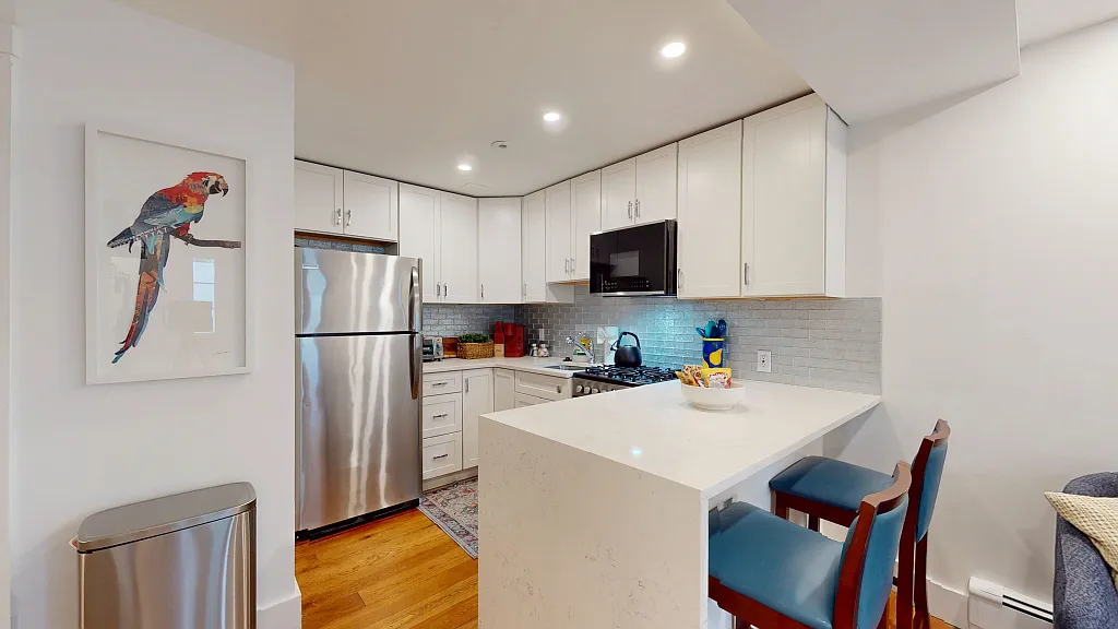 1 bed, 1838 sqft, $4,725 — Photo 3