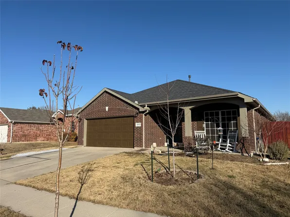 4045 Diamond Ridge Dr, Fort Worth, TX 76244