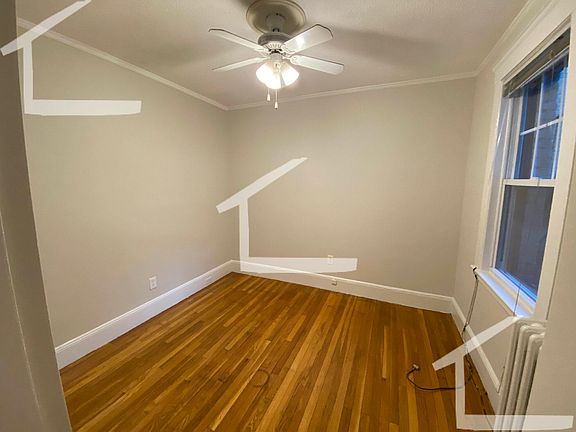 5th image of 26 Chiswick Rd APT 9