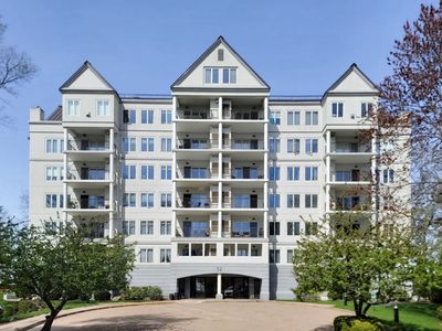 12 Mountain Laurels Dr APT 407, Nashua, NH, 03062