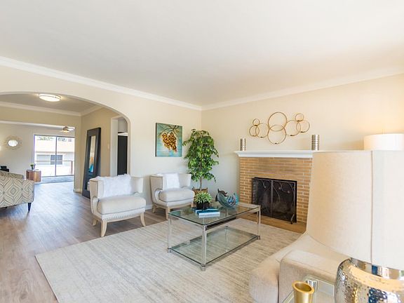 3rd image of 536 31st Ave