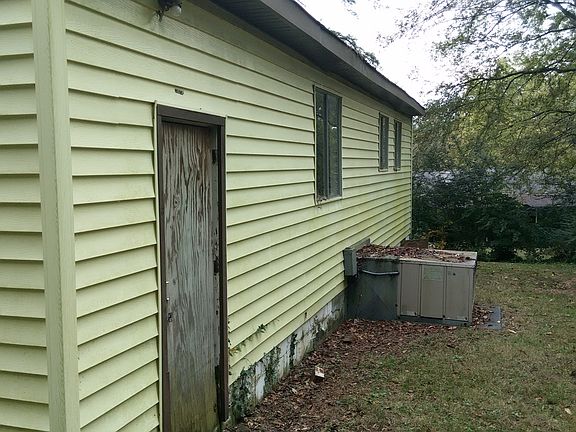 2nd image of 3603 Evergreen Ct