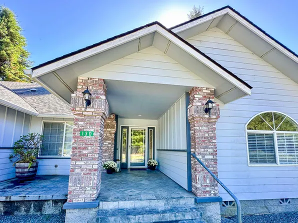 130 Meadow Dr, Crescent City, CA 95531