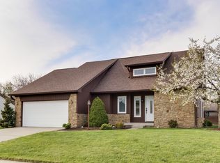 7814 Hampton Pl, Fishers, IN 46038