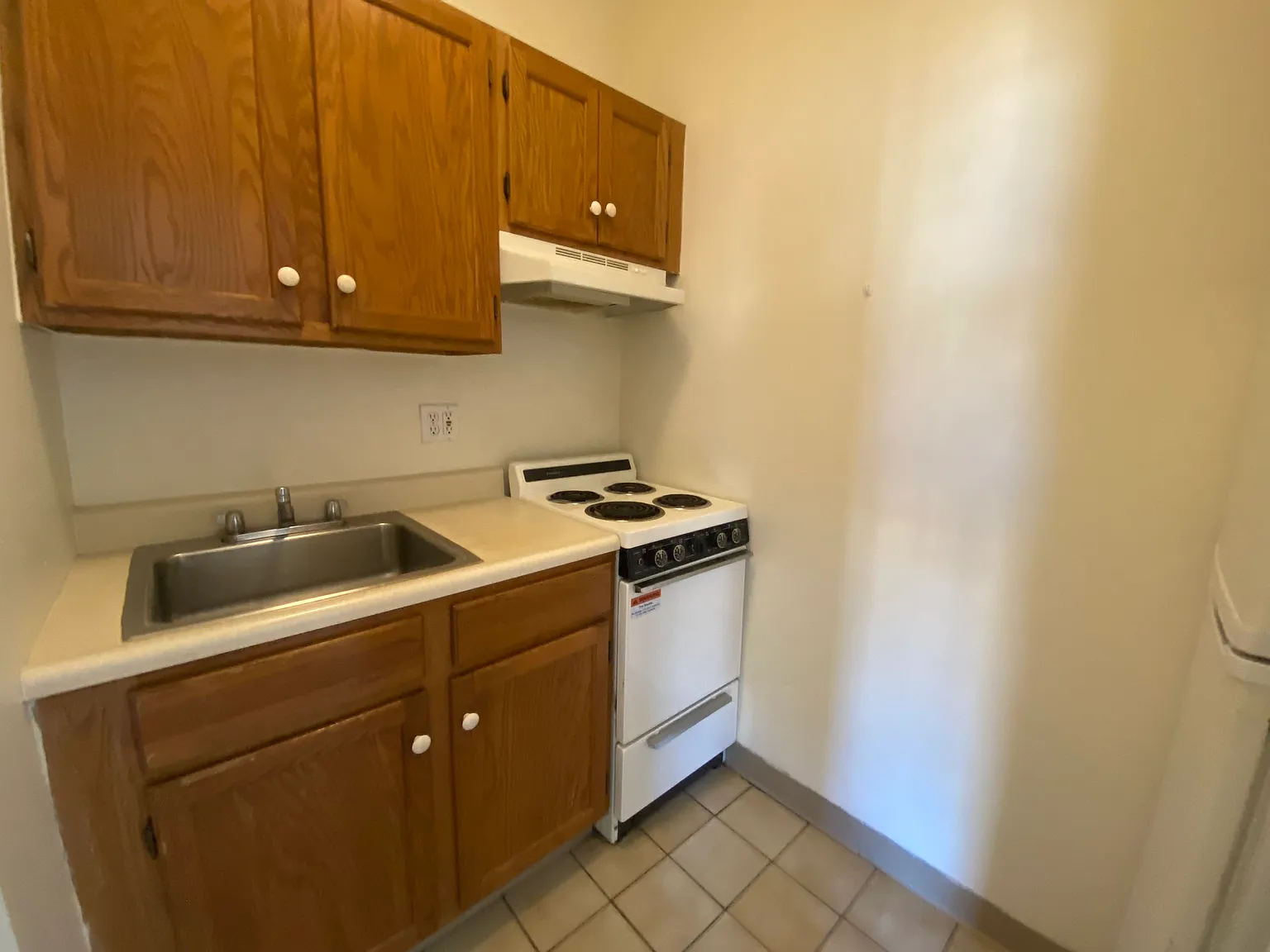 Studio, $1,650 — Photo 2