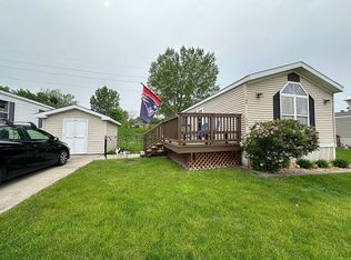 144 Creekside Dr, Ames, IA 50010
