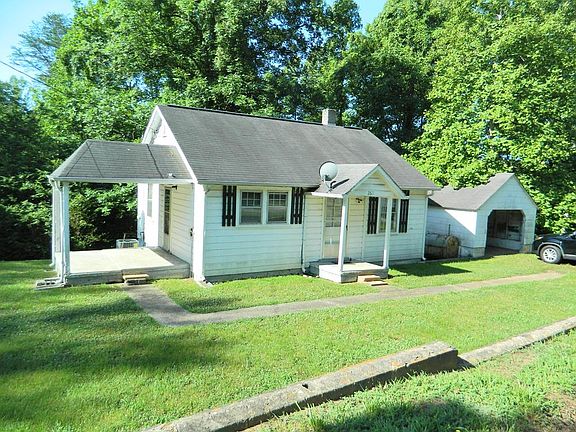 2nd image of 269 Lynn Ct