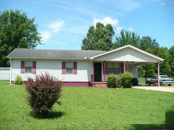 115 English St, Bolivar, TN 38008