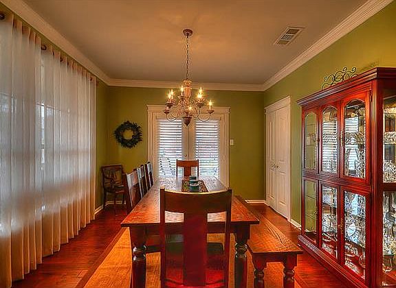 4th image of 4224 Boxwood Dr