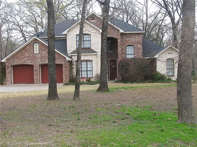 1st image of 221 Turtle Creek Dr