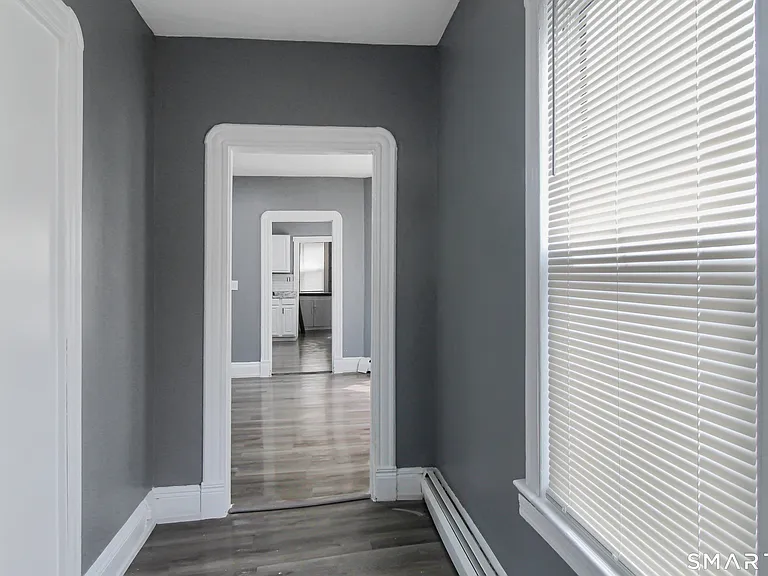 32 Lenox St — Photo 3