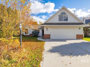 234 S Cooksom Pl, Eagle, ID 83616