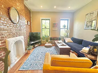 Rented by Doorway NYC, LLC