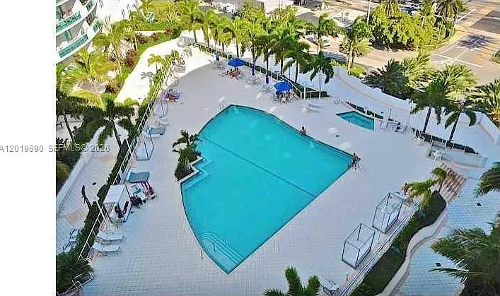 7900 Harbor Island Dr #1010 — Photo 17