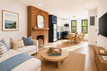 710 De Graw Street, #1GF