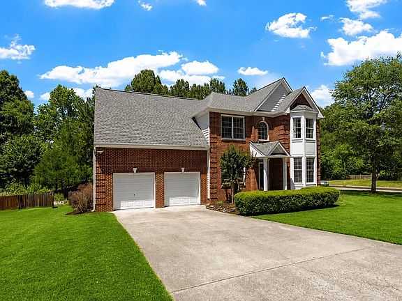 3rd image of 2 Waterview Ct