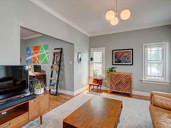 5th image of 2718 A St