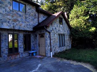 (Undisclosed Address), Tobyhanna, PA 18466