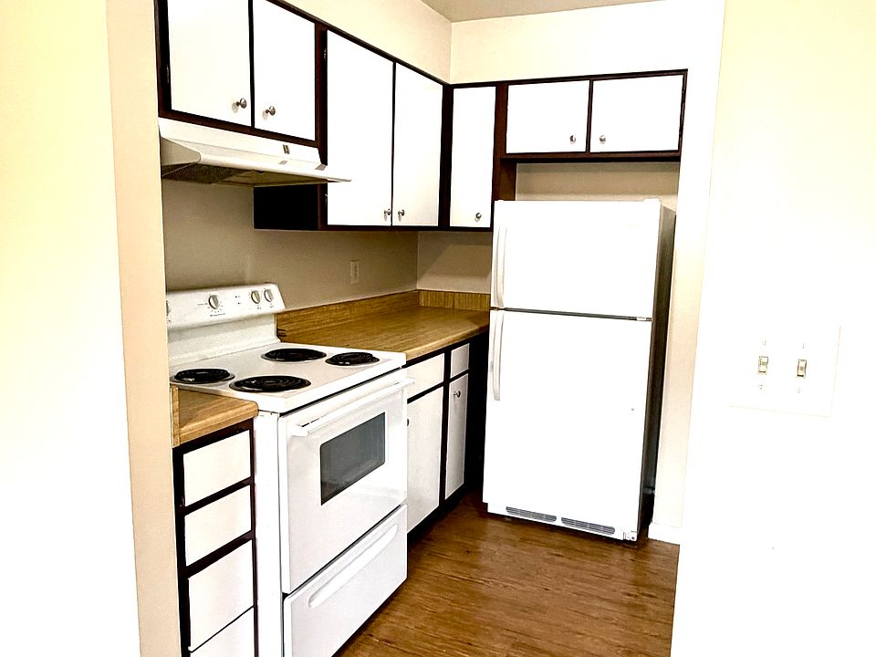 1st image of 17-62 Gina Marie Ave #5UL