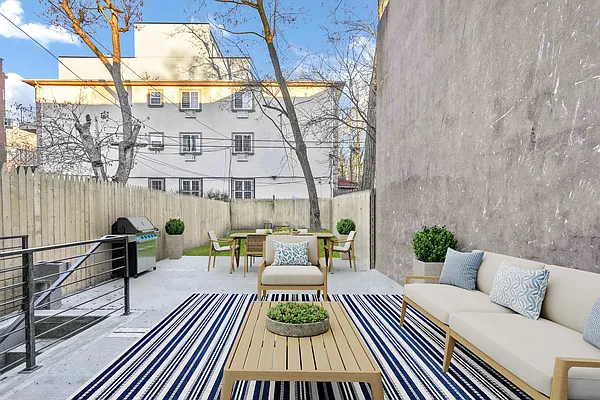 Rented by Hillel Realty Group | media 11