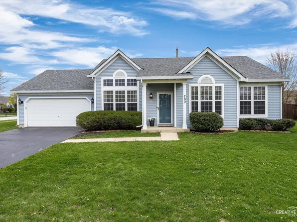 702 Cornell Dr, Oswego, IL 60543