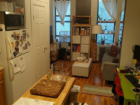 2nd image of 691 10th Ave APT 6
