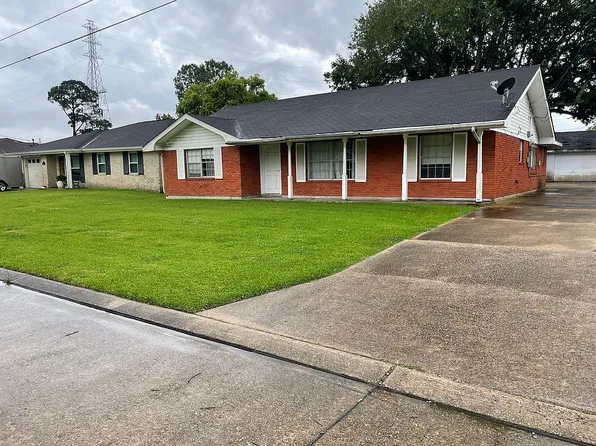 111 Jay St, Belle Chasse, LA 70037