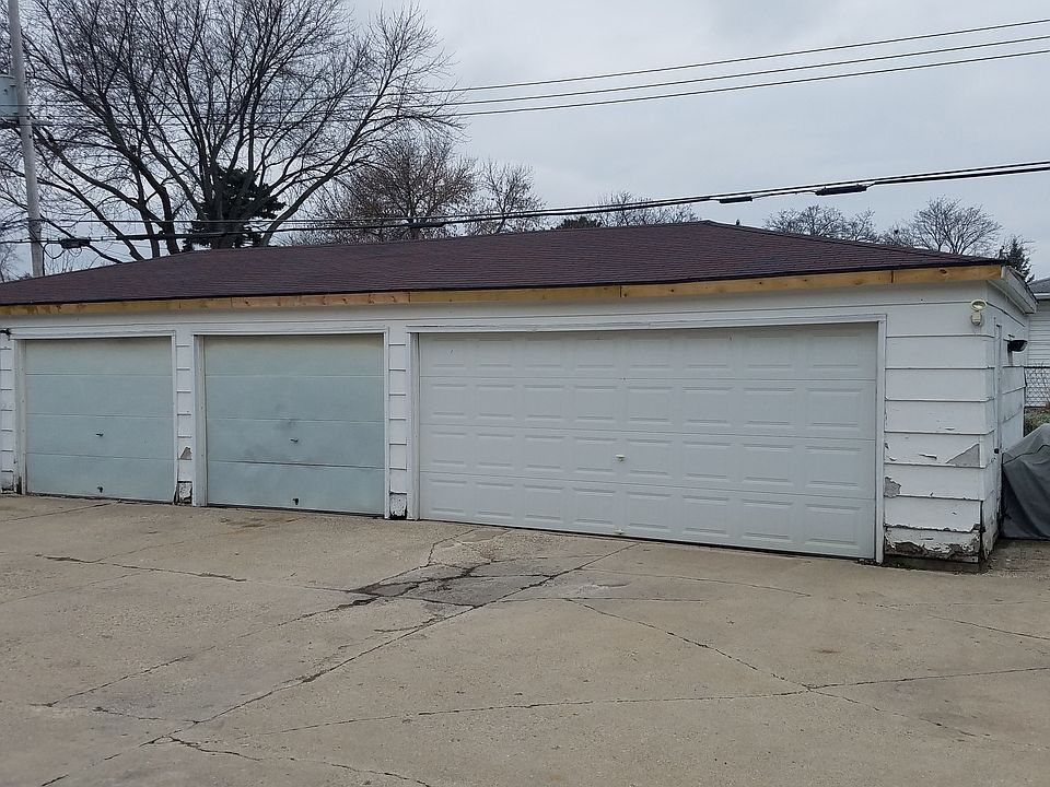 2nd image of 3739 S 76th St