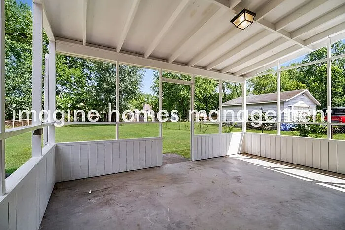 1314 Schirmer Ave — Photo 15