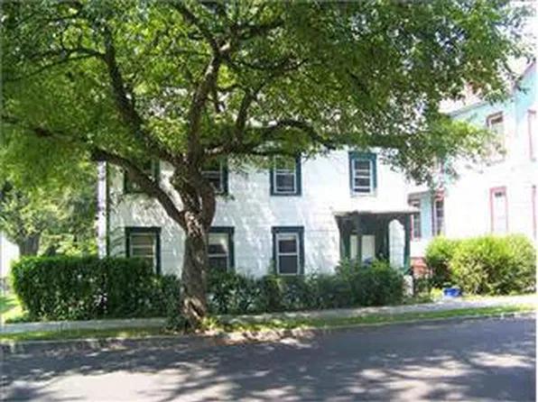 122 Garden St, Poughkeepsie, NY 12601