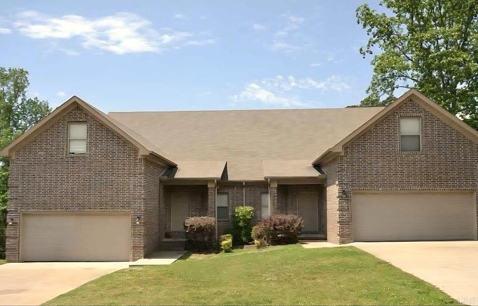 1st image of 2030 Nichols Rd